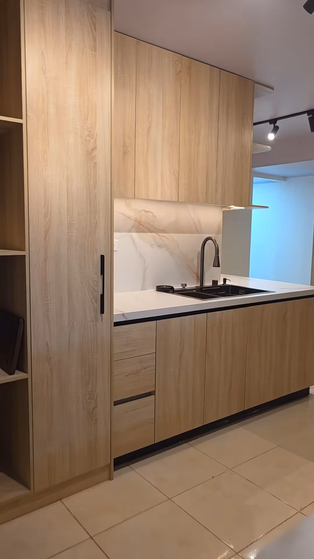 Cocina Roble Calacatta