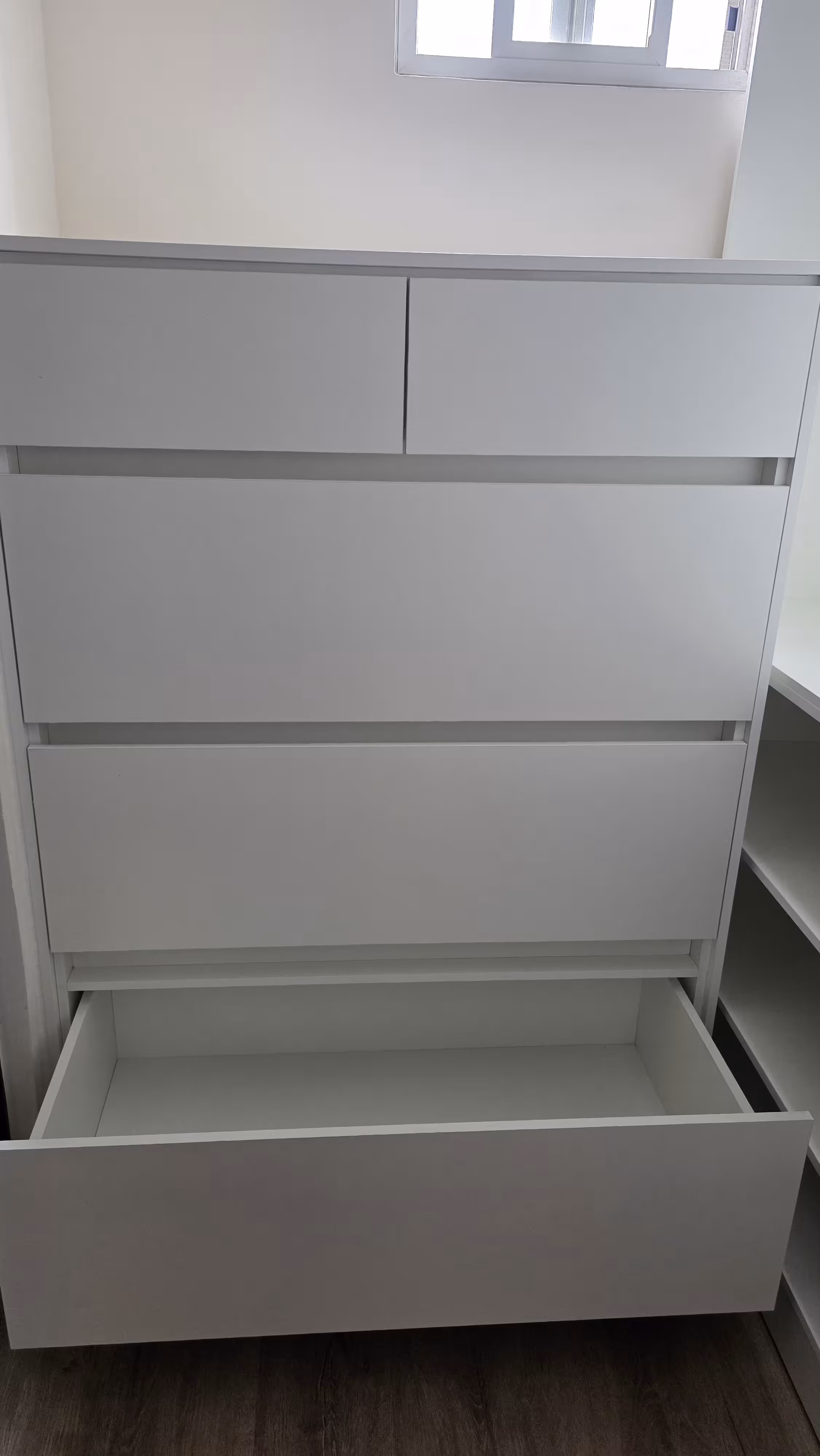 Walk-In Closet Blanco Minimal - imagen 2